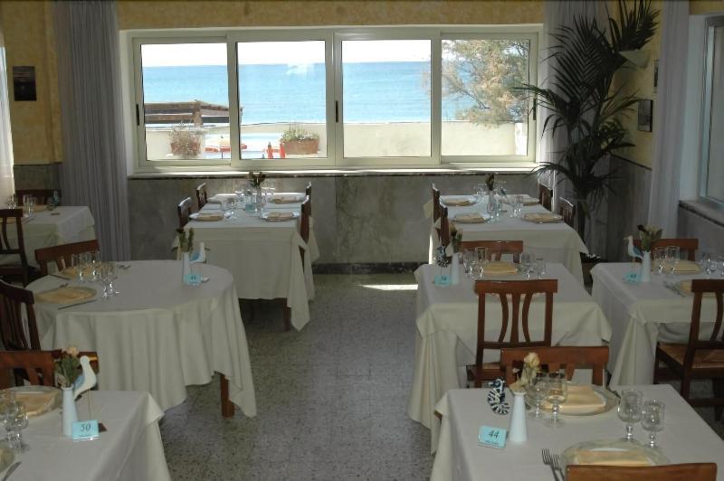 Hotel Villa Ambra Orbetello Exteriör bild