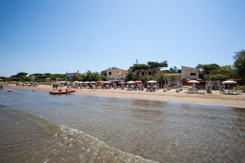 Hotel Villa Ambra Orbetello Exteriör bild